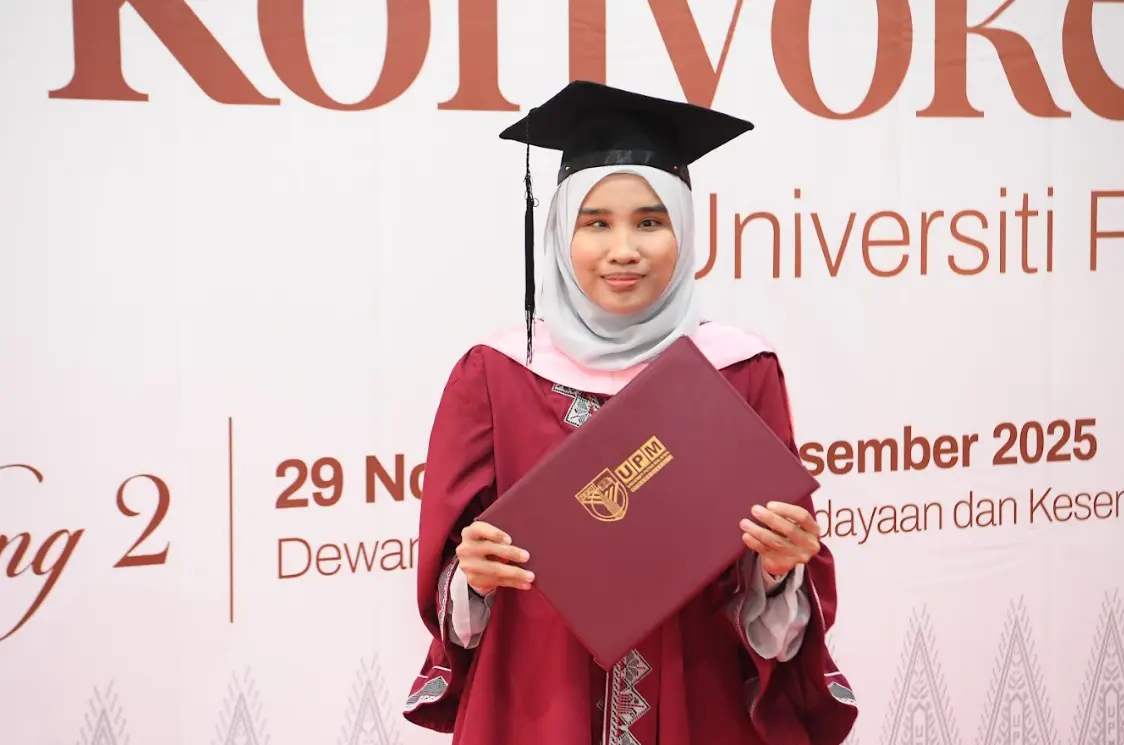 Graduan OKU Penglihatan UPM – Nur Hazirah Rusli Perkasakan Tulisan Braille