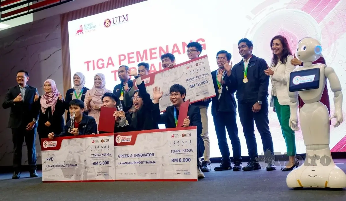Pasukan Vanta meraikan kemenangan sebagai juara Great Innovation Challenge bersama finalis lain di UTM Kuala Lumpur dengan hadiah RM12,000